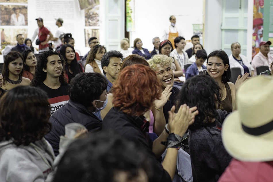 GANADOR ficfusa festival cine No es el fin del mundo de Felipe Ortiz Finn